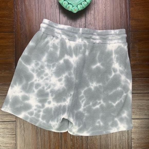 Anthropologie Saturday Sunday Tie Dye High Rise Shorts Size Small - Picture 5 of 10